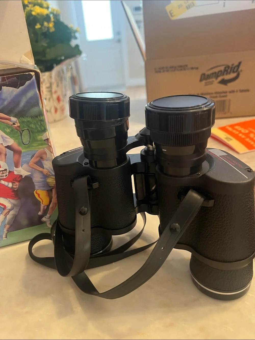 Tasco Black Binoculars with Carry Case - High-Contrast Optics